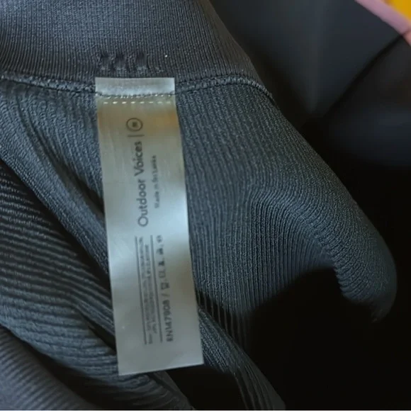 Outdoor Voices Black Athletic Leggings - Picture 5 of 5